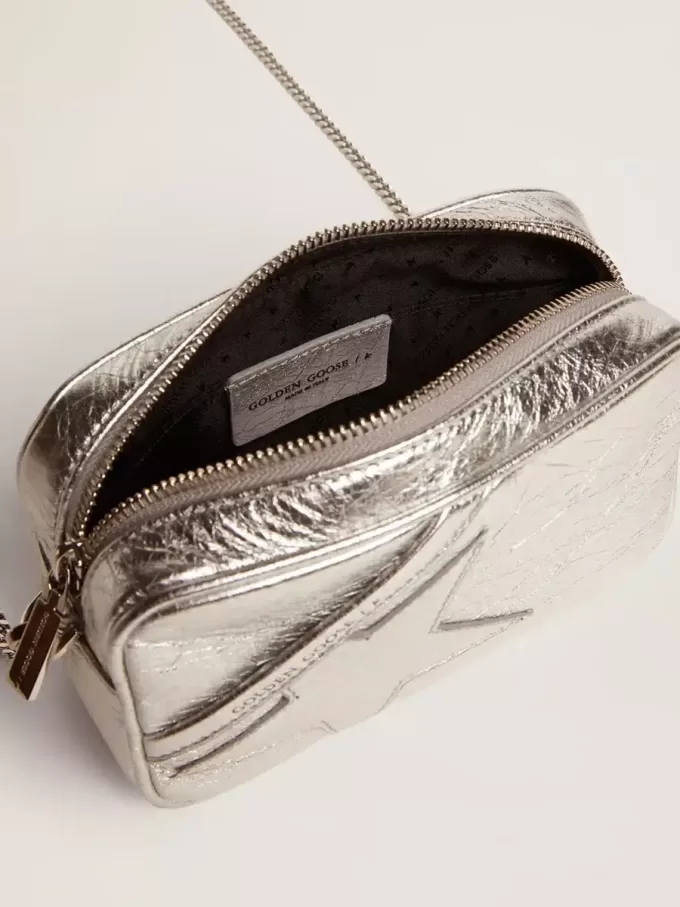 Borsa Mini Star da donna in pelle laminata argento con stella tono su tono Borsa Mini Star da donna in pelle laminata argento con stella tono su tono