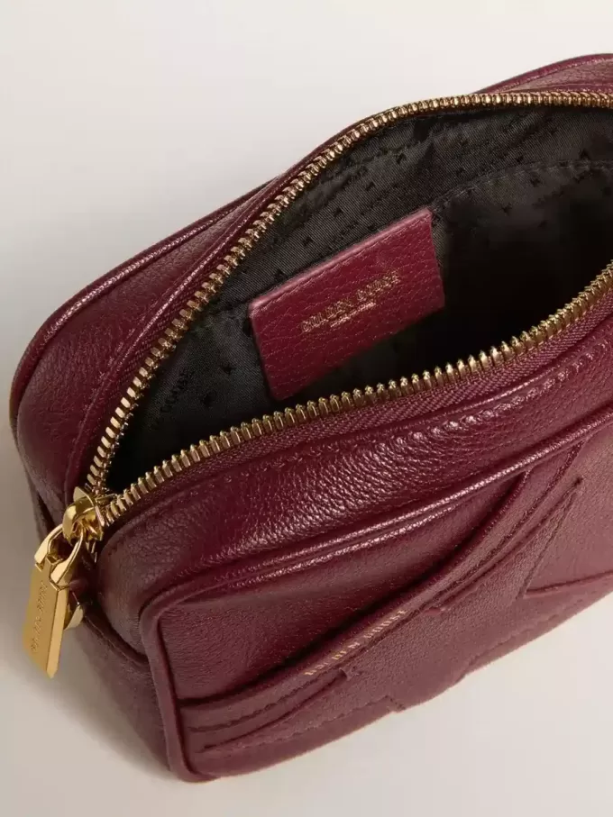 Borsa Mini Star in pelle color vino con stella tono su tono Borsa Mini Star in pelle color vino con stella tono su tono