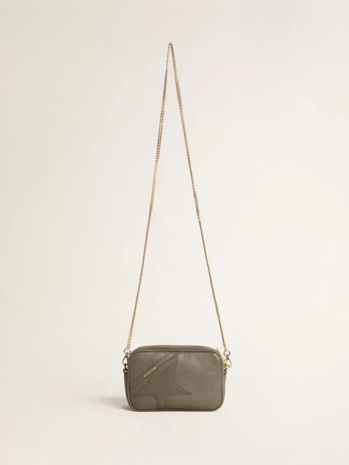 Borsa Mini Star in pelle verde salvia con stella tono su tono Borsa Mini Star in pelle verde salvia con stella tono su tono