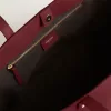 Borsa Pasadena bordeaux in pelle liscia con logo dorato Borsa Pasadena bordeaux in pelle liscia con logo dorato