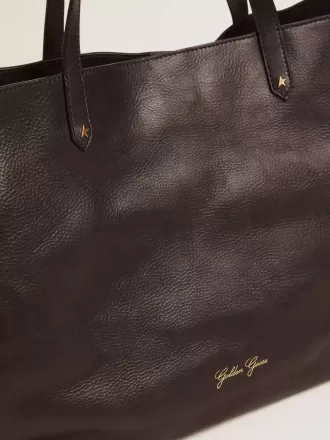 Borsa Pasadena in pelle martellata nera con logo dorato sul davanti