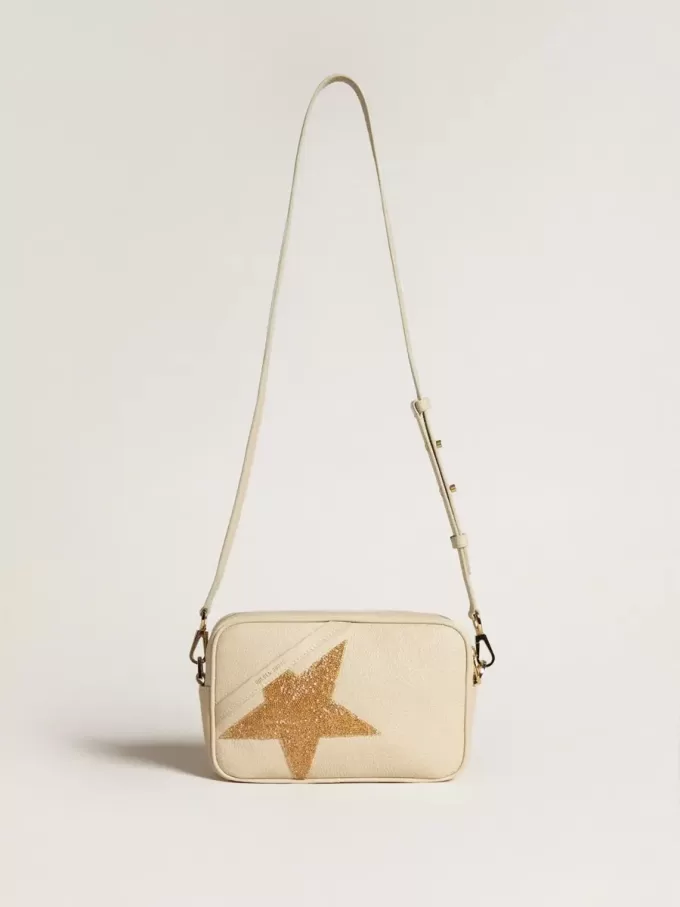 Borsa Star in pelle martellata color burro con stella in cristallo Swarovski Borsa Star in pelle martellata color burro con stella in cristallo Swarovski