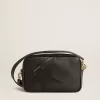Borsa Star in pelle nera con stella tono su tono