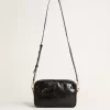 Borsa Star in pelle nera lucida con stella tono su tono Borsa Star in pelle nera lucida con stella tono su tono