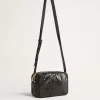 Borsa Star in pelle nera lucida con stella tono su tono Borsa Star in pelle nera lucida con stella tono su tono