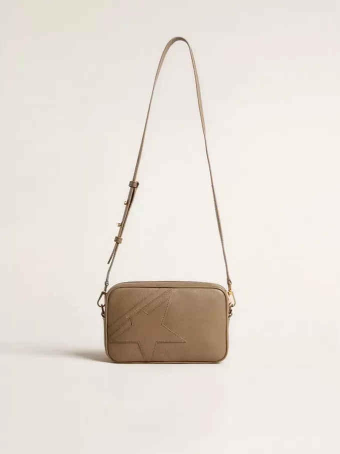 Borsa Star in pelle verde salvia con stella tono su tono Borsa Star in pelle verde salvia con stella tono su tono