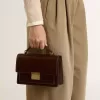 Borsa Venezia in pelle laminata marrone scuro con dettagli dorati Borsa Venezia in pelle laminata marrone scuro con dettagli dorati