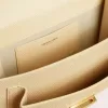 Borsa Venezia in pelle stampata pitone beige con dettagli dorati Borsa Venezia in pelle stampata pitone beige con dettagli dorati