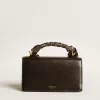 Borsa Venezia piccola in pelle nera bordata con foulard in seta