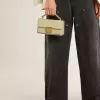 Borsa Venezia piccola in pelle verde chiaro con stampa pitonata e dettagli dorati Borsa Venezia piccola in pelle verde chiaro con stampa pitonata e dettagli dorati