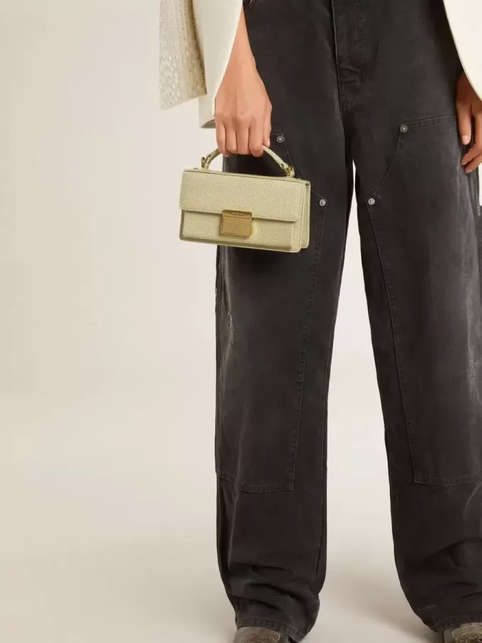 Borsa Venezia piccola in pelle verde chiaro con stampa pitonata e dettagli dorati Borsa Venezia piccola in pelle verde chiaro con stampa pitonata e dettagli dorati