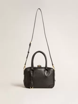 Borsa Vita in pelle di montone nera con dettagli dorati Borsa Vita in pelle di montone nera con dettagli dorati