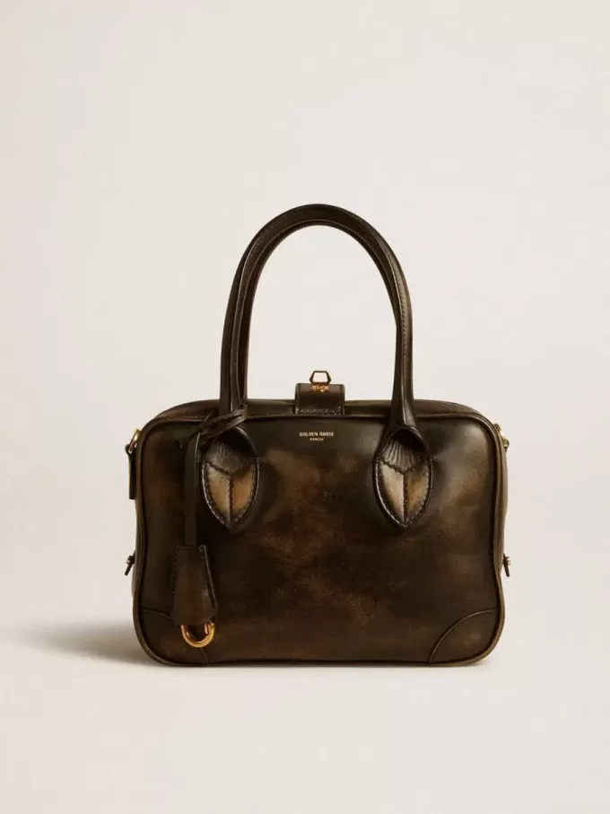 Borsa Vita in pelle nera invecchiata con dettagli dorati Borsa Vita in pelle nera invecchiata con dettagli dorati