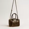 Borsa Vita in pelle nera invecchiata con dettagli dorati Borsa Vita in pelle nera invecchiata con dettagli dorati