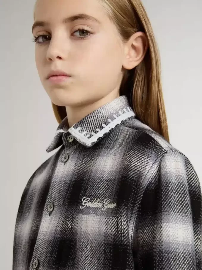 Camicia a quadri bianchi e neri con ricami bianchi per bambini
