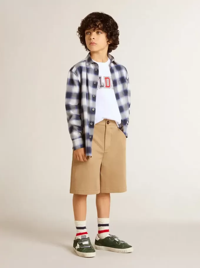 Camicia a quadri blu e bianca da bambino con stampa sul retro