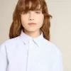 Camicia a righe da bambina con scritta ricamata sulla tasca