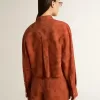 Camicia corta da donna in jacquard rosso mattone con maniche larghe