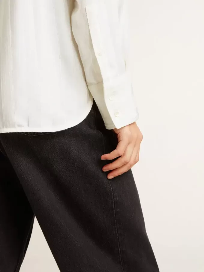 Camicia da donna con motivo a righe verticali e ricami in cristallo