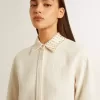 Camicia da donna in misto viscosa e cotone con collo impreziosito da cristalli