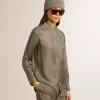 Camicia da donna in misto viscosa e seta verde con motivo floreale Camicia da donna in misto viscosa e seta verde con motivo floreale