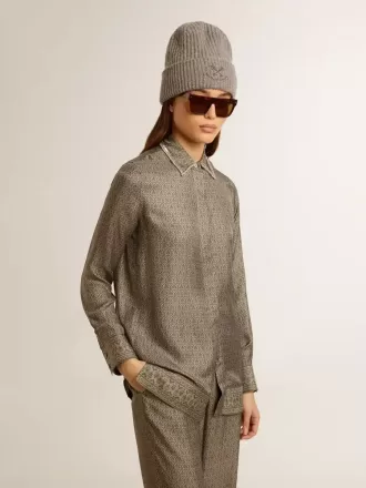 Camicia da donna in misto viscosa e seta verde con motivo floreale Camicia da donna in misto viscosa e seta verde con motivo floreale