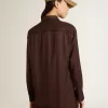 Camicia da donna marrone con dettagli trapuntati Camicia da donna marrone con dettagli trapuntati