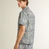 Camicia da uomo in popeline a maniche corte stile pigiama con stampa marina blu e bianca Camicia da uomo in popeline a maniche corte stile pigiama con stampa marina blu e bianca