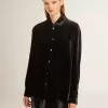 Camicia nera effetto velluto con ricami