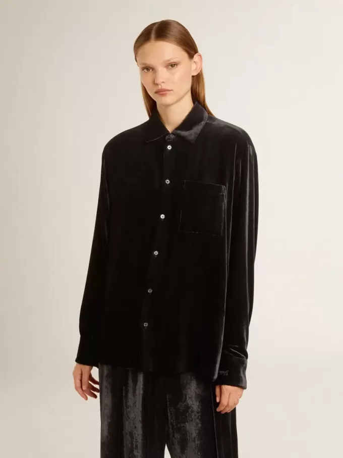 Camicia nera effetto velluto con ricami
