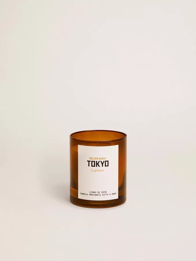 Candela profumata Tokyo Essence Pepper Wood 200 g Candela profumata Tokyo Essence Pepper Wood 200 g