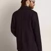 Cappotto doppiopetto da uomo in lana blu scuro con bottoni dorati Cappotto doppiopetto da uomo in lana blu scuro con bottoni dorati