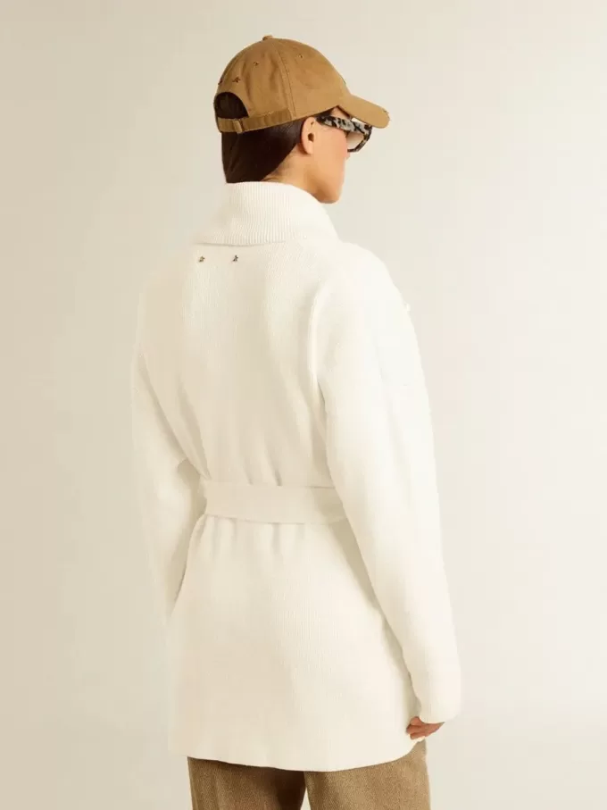 Cardigan da donna in cotone color crema con ricami floreali Cardigan da donna in cotone color crema con ricami floreali