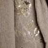 Cardigan da donna in lana grigio melange con ricami sul davanti