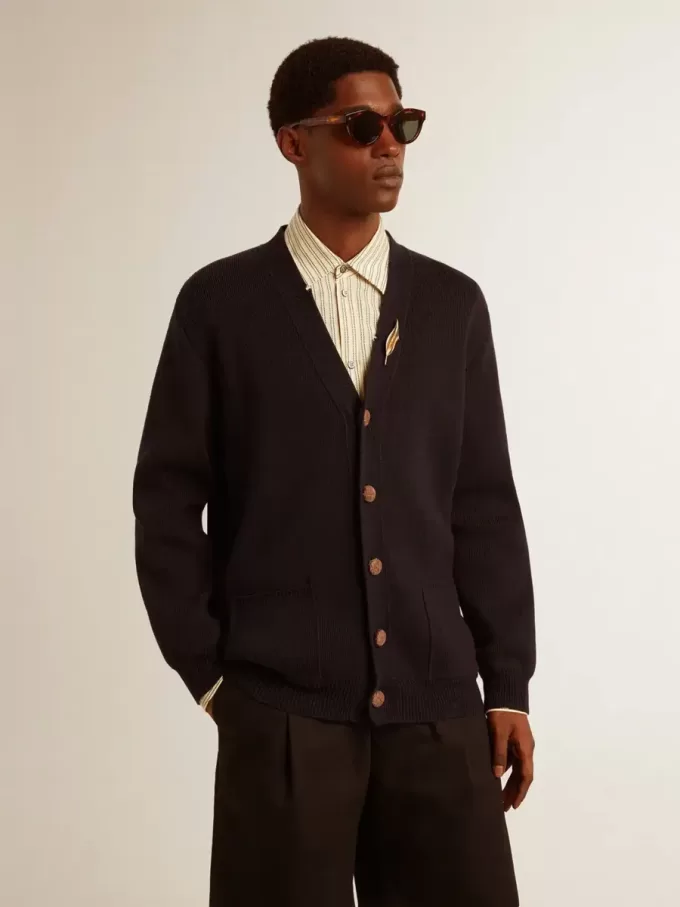 Cardigan Golden Collection in cotone blu scuro con finitura effetto consumato Cardigan Golden Collection in cotone blu scuro con finitura effetto consumato