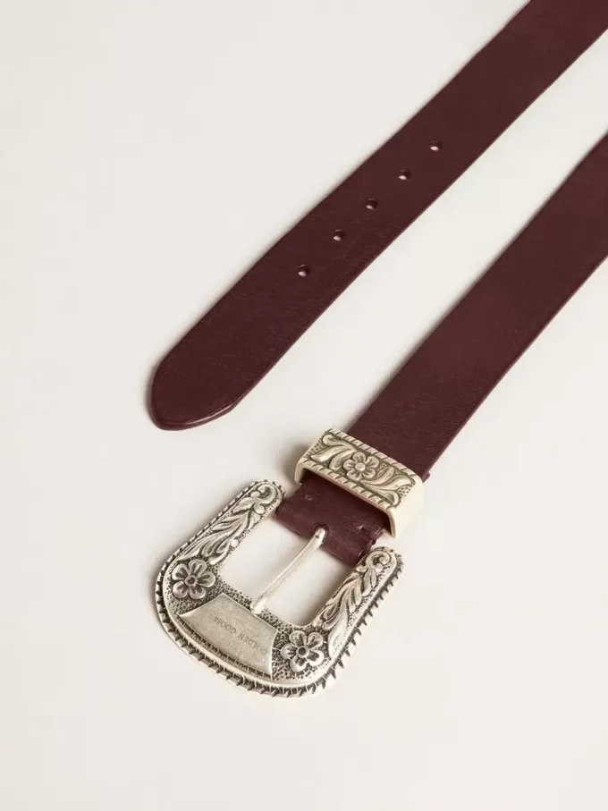 Cintura da donna in pelle bordeaux con fibbia decorata in argento Cintura da donna in pelle bordeaux con fibbia decorata in argento