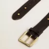 Cintura da donna nera in pelle lavata con borchie dorate