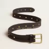 Cintura da donna nera in pelle lavata con borchie dorate