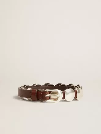 Cintura sottile Trinidad in pelle marrone scuro con borchie argentate