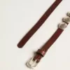 Cintura sottile Trinidad in pelle marrone scuro con borchie argentate Cintura sottile Trinidad in pelle marrone scuro con borchie argentate