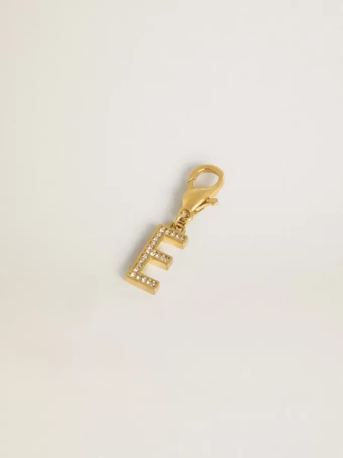 Ciondolo lettera E in ottone color oro con cristalli