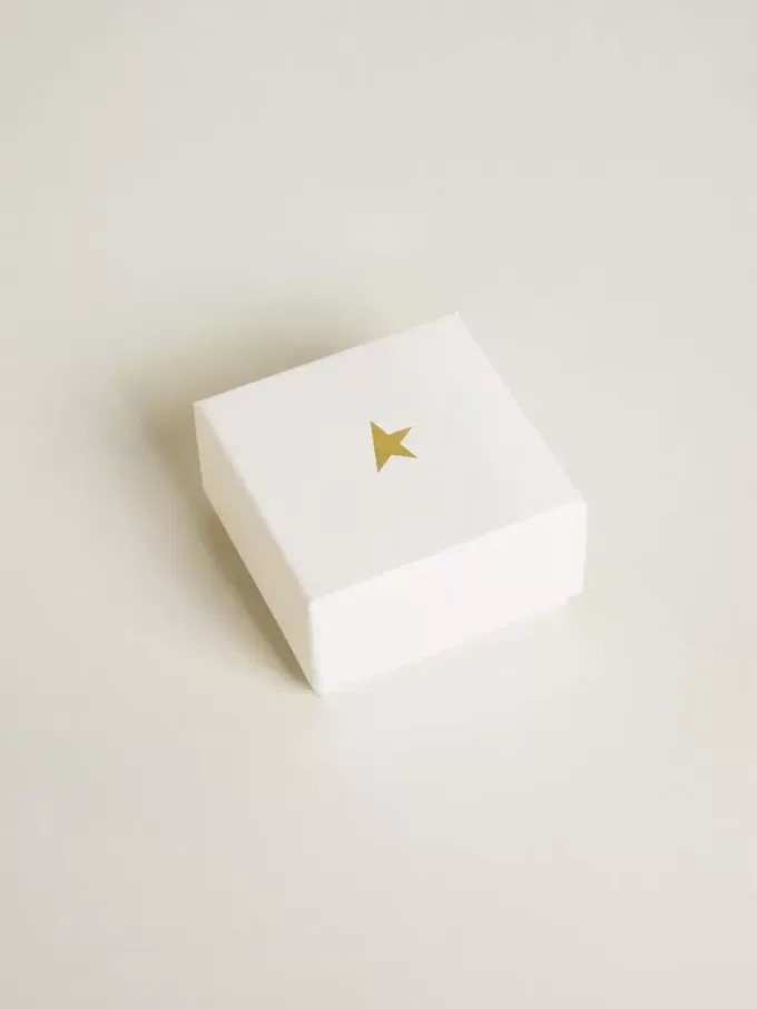 Ciondolo lettera E in ottone color oro con cristalli