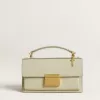 Ciondolo lettera T in ottone color oro con cristalli