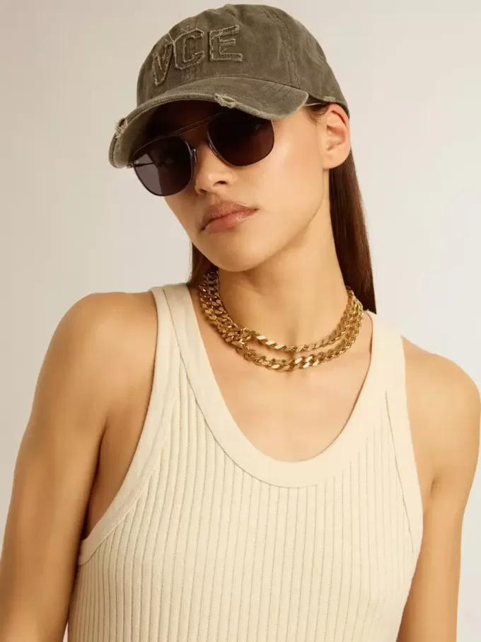 Collana con catena intrecciata color oro antico e chiusura a forma di stella