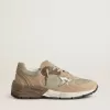 Dad-Star da donna in mesh beige e pelle scamosciata con stella in pelle argentata Dad-Star da donna in mesh beige e pelle scamosciata con stella in pelle argentata