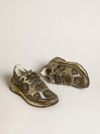 Dad-Star da donna in pelle scamosciata e nylon con stella e linguetta sul tallone in pelle color cachi
