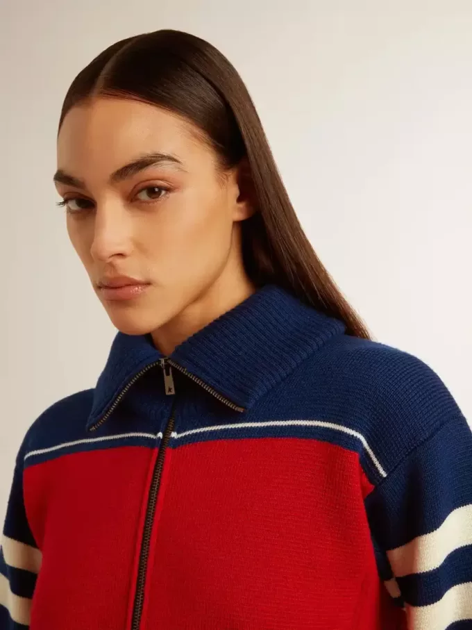 Felpa corta da donna in lana a righe multicolori