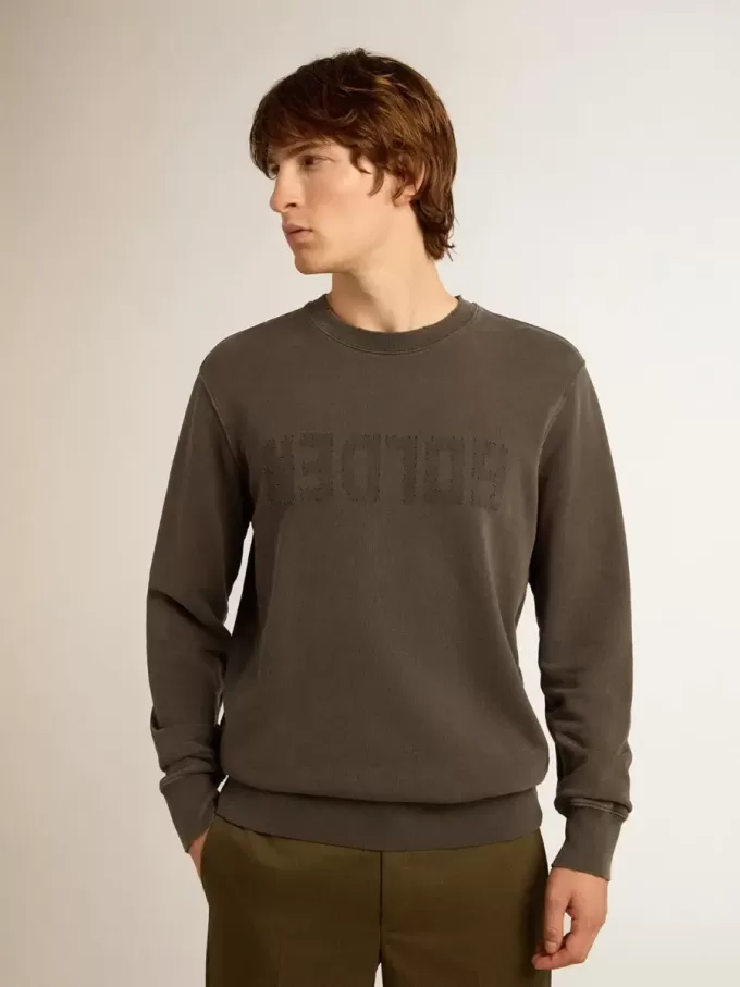 Felpa grigia da uomo con logo e trattamento effetto consumato Felpa grigia da uomo con logo e trattamento effetto consumato