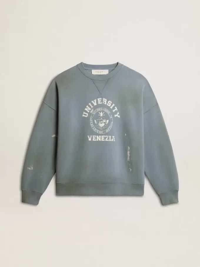 Felpa oversize in azzurro con finitura effetto consumato