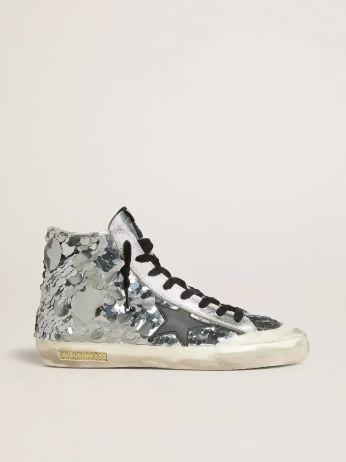 Francy da donna in nylon con paillettes argentate all-over e stella in pelle nera Francy da donna in nylon con paillettes argentate all-over e stella in pelle nera